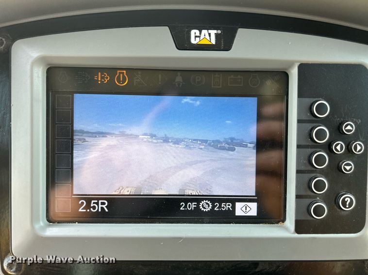 image for item DS6392 2018 Caterpillar D6T XL  dozer