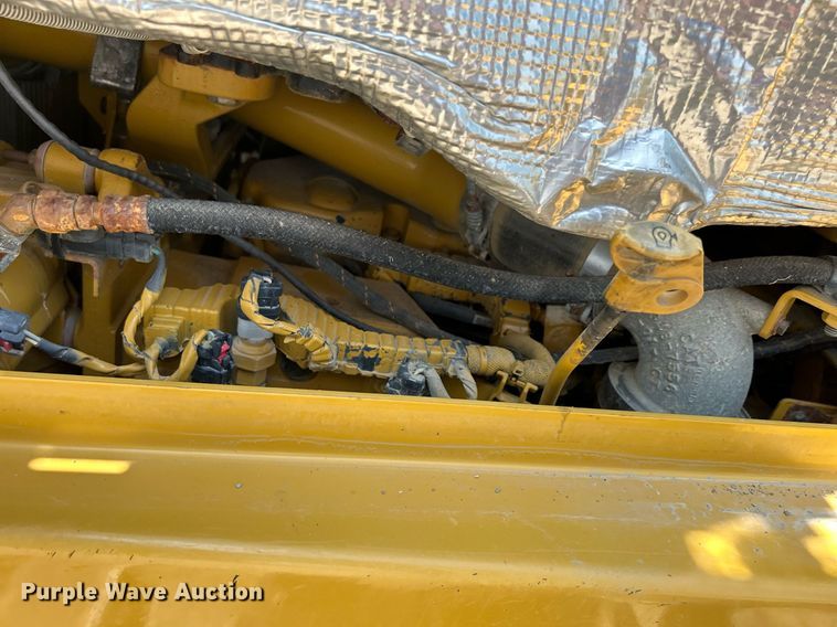 image for item DS6392 2018 Caterpillar D6T XL  dozer