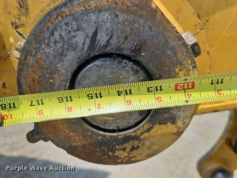 image for item DS6393 2017 Caterpillar 323F L  excavator