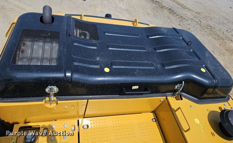 image for item DS6393 2017 Caterpillar 323F L  excavator