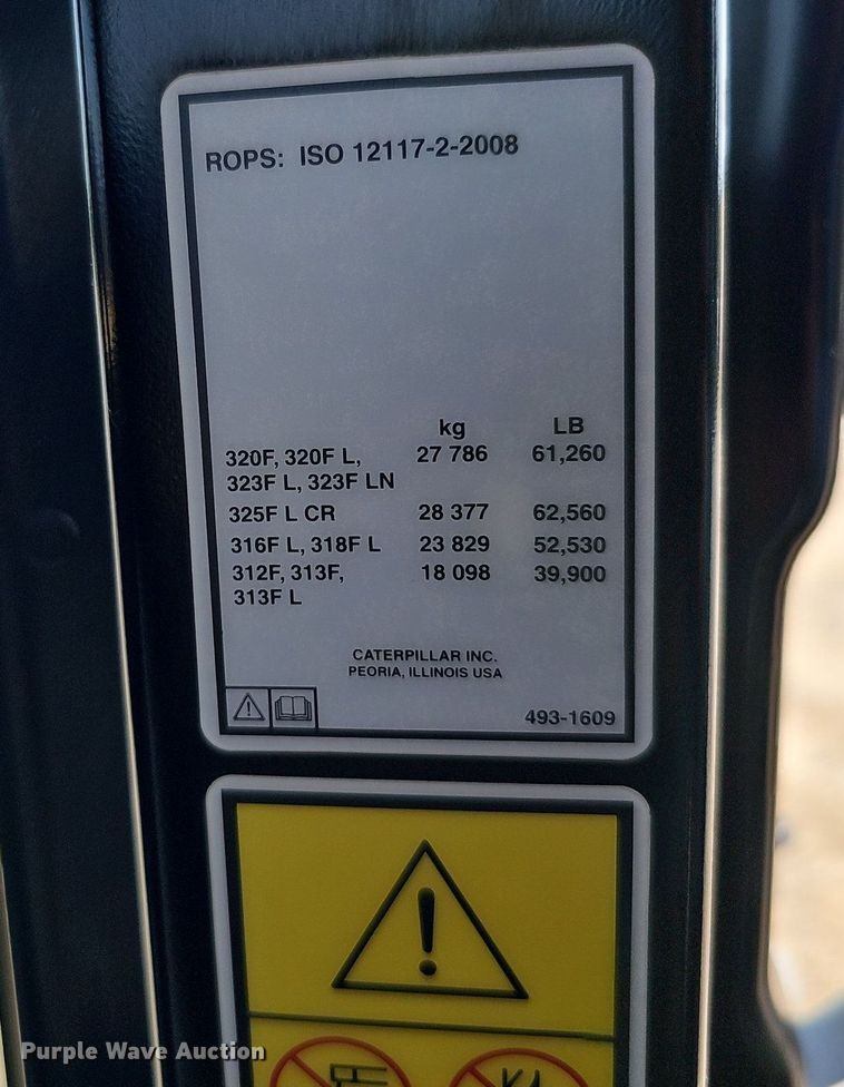 image for item DS6393 2017 Caterpillar 323F L  excavator
