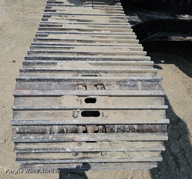 image for item DS6393 2017 Caterpillar 323F L  excavator