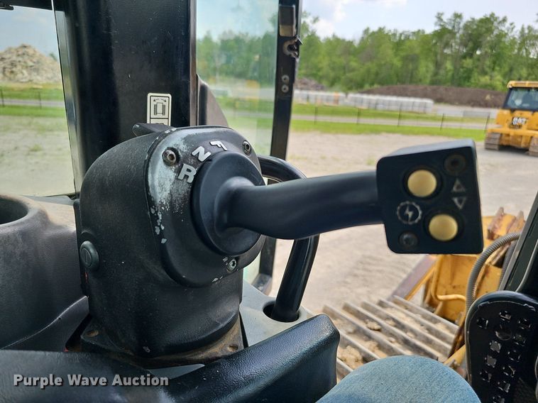 image for item DS6394 2007 Caterpillar D6N XL  dozer