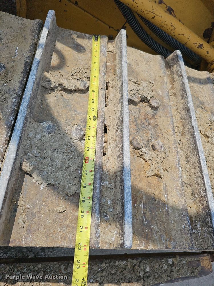 image for item DS6394 2007 Caterpillar D6N XL  dozer