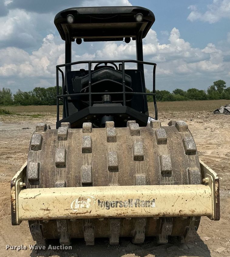 image for item DS6395 2005 Ingersoll Rand SD77F TF  single drum vibratory roller