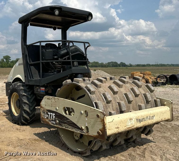 image for item DS6395 2005 Ingersoll Rand SD77F TF  single drum vibratory roller