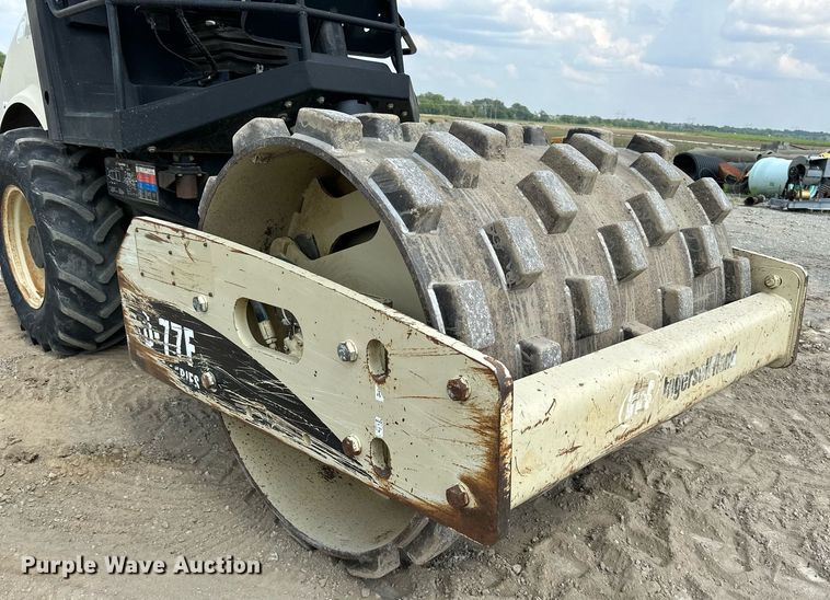 image for item DS6395 2005 Ingersoll Rand SD77F TF  single drum vibratory roller