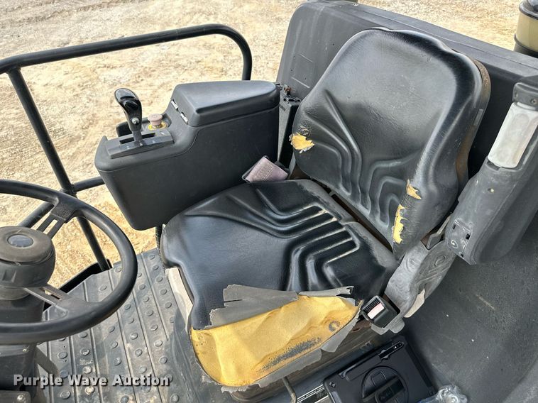 image for item DS6395 2005 Ingersoll Rand SD77F TF  single drum vibratory roller