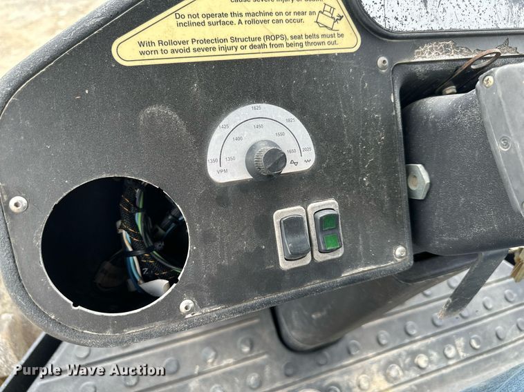 image for item DS6395 2005 Ingersoll Rand SD77F TF  single drum vibratory roller