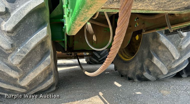 image for item DS6396 2011 John Deere 9530 Scraper Special  4WD tractor