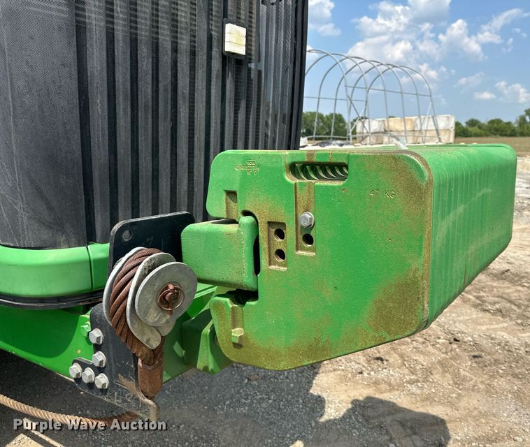 image for item DS6396 2011 John Deere 9530 Scraper Special  4WD tractor