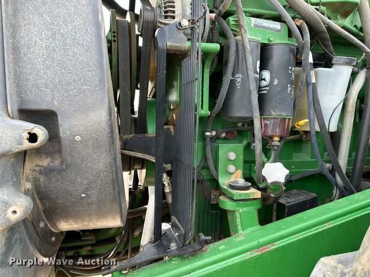 image for item DS6396 2011 John Deere 9530 Scraper Special  4WD tractor