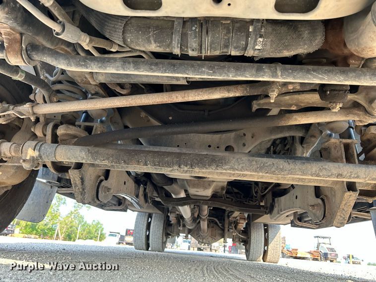 image for item DS6398 2010 Ford F550 Super Duty XL  utility / service truck