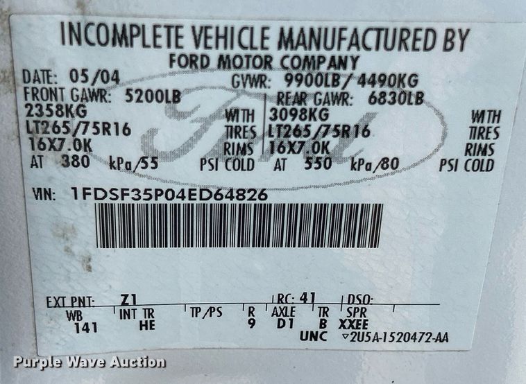 image for item DS6399 2004 Ford F350 Super Duty XL  utility bed pickup truck