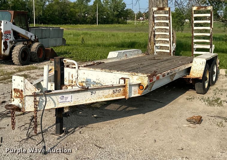 image for item DS6403 1997 Towmaster T-18  equipment trailer