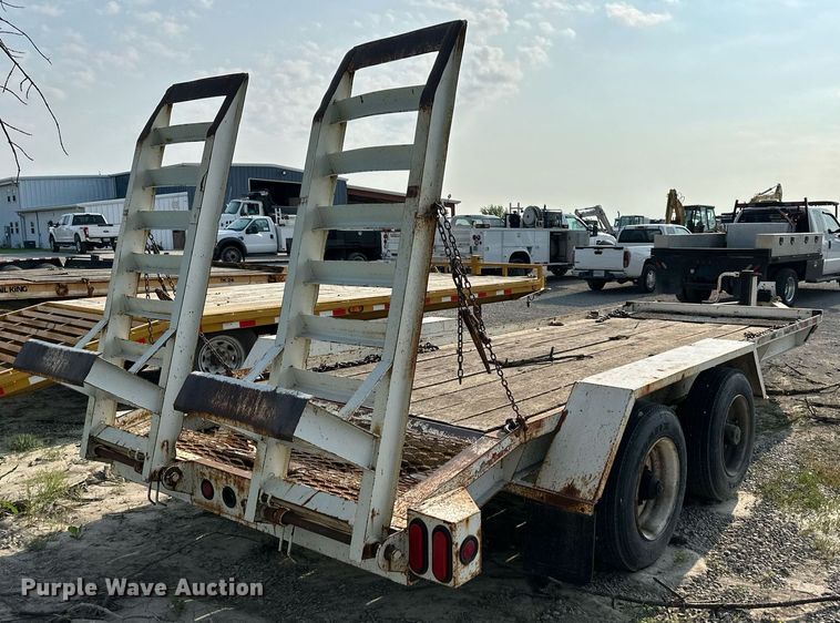 image for item DS6403 1997 Towmaster T-18  equipment trailer