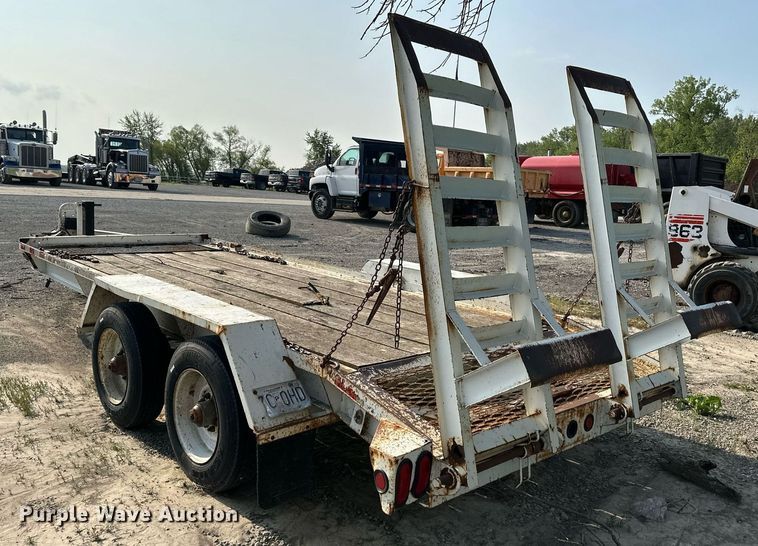 image for item DS6403 1997 Towmaster T-18  equipment trailer
