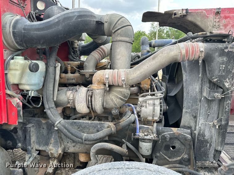 image for item DS6406 2006 Peterbilt 379K  glider kit dump truck