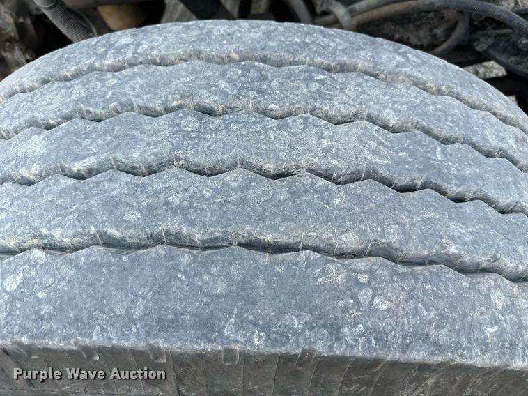 image for item DS6406 2006 Peterbilt 379K  glider kit dump truck