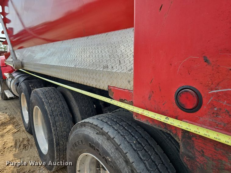 image for item DS6407 2015 Kenworth T880  dump truck