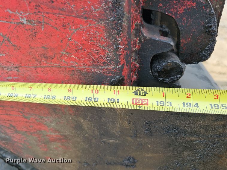 image for item DS6407 2015 Kenworth T880  dump truck