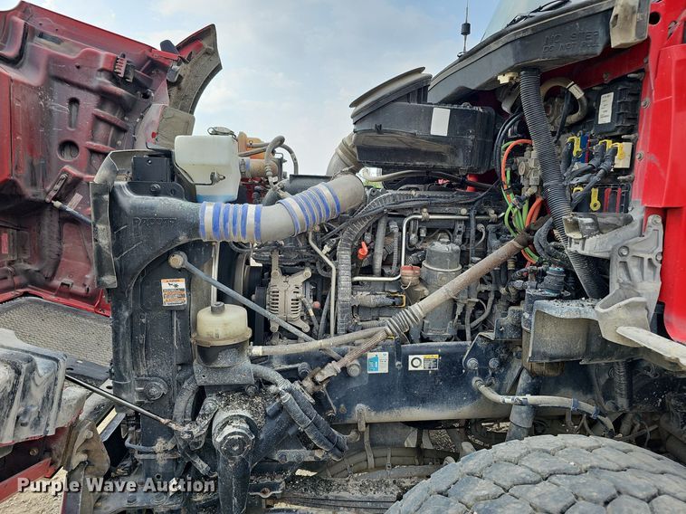 image for item DS6407 2015 Kenworth T880  dump truck