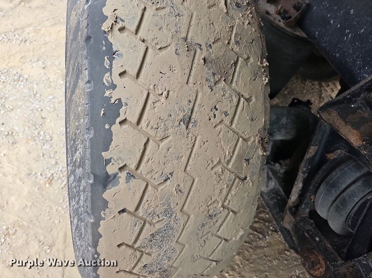 image for item DS6407 2015 Kenworth T880  dump truck