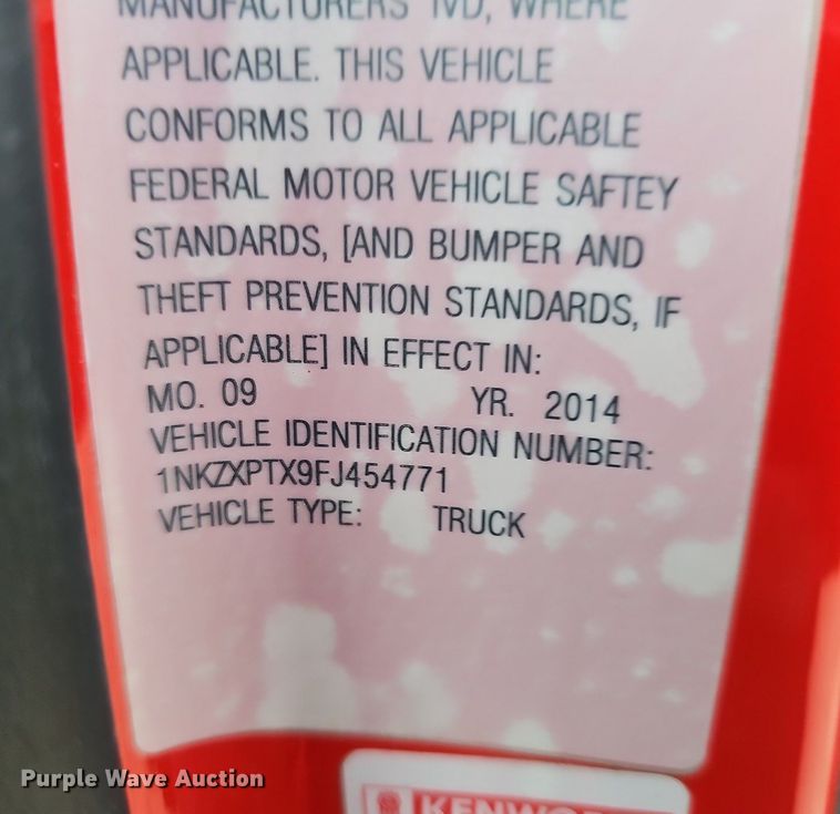 image for item DS6407 2015 Kenworth T880  dump truck