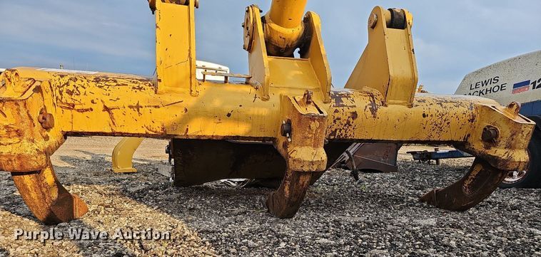 image for item DS6410 Caterpillar D6N  ripper