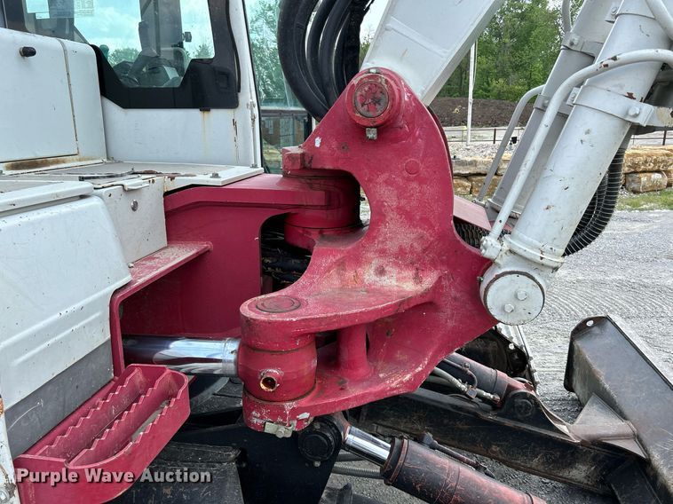 image for item DS6411 2007 Takeuchi TB1140  excavator