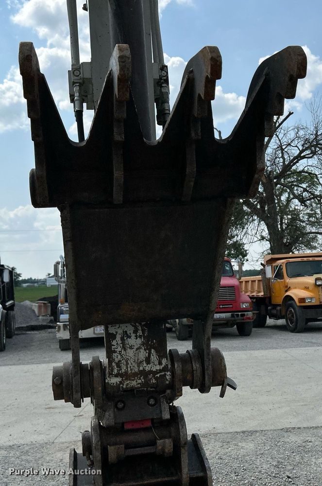 image for item DS6411 2007 Takeuchi TB1140  excavator