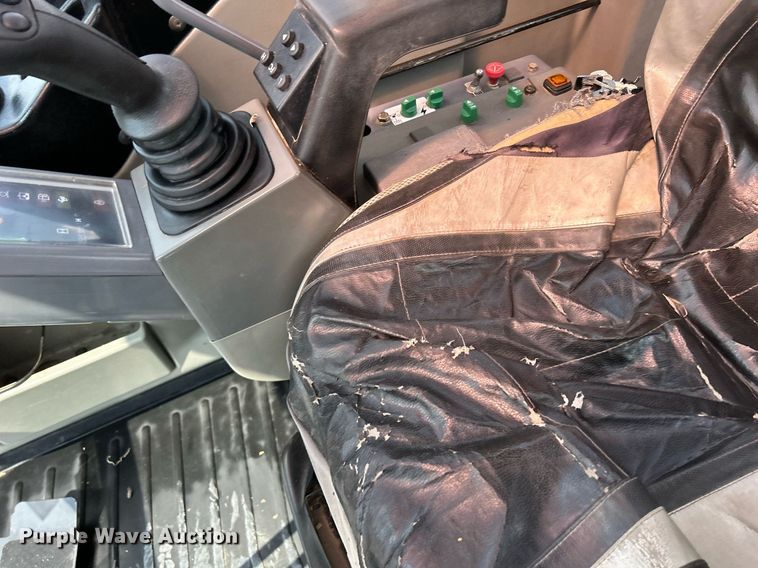 image for item DS6411 2007 Takeuchi TB1140  excavator