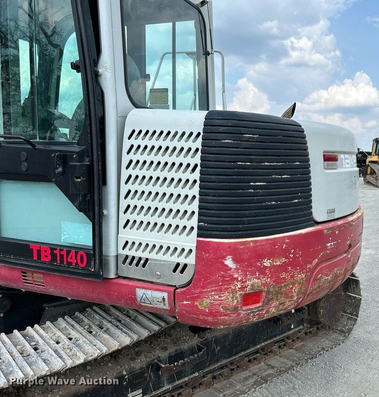 image for item DS6411 2007 Takeuchi TB1140  excavator