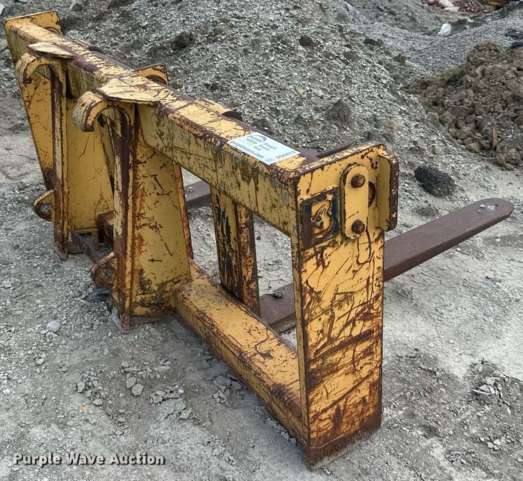 image for item DS6413 Balderson  60"L forks