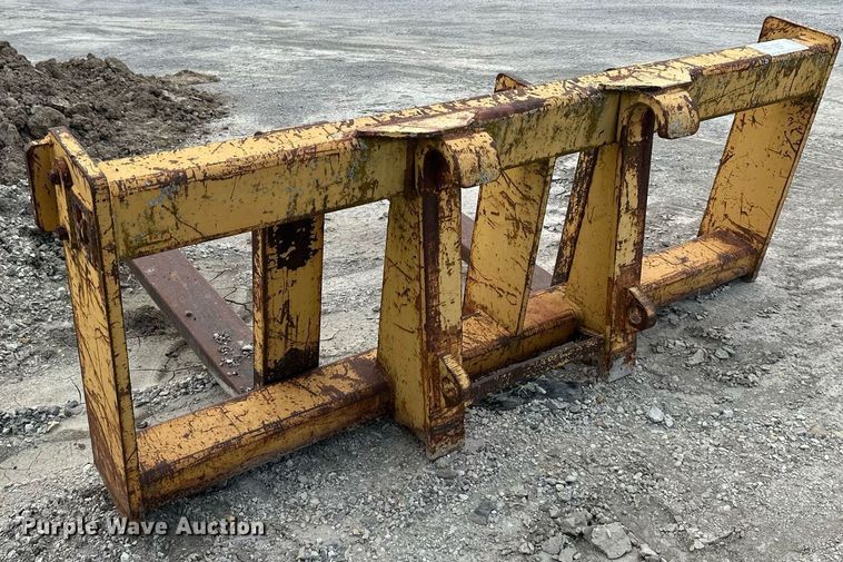 image for item DS6413 Balderson  60"L forks