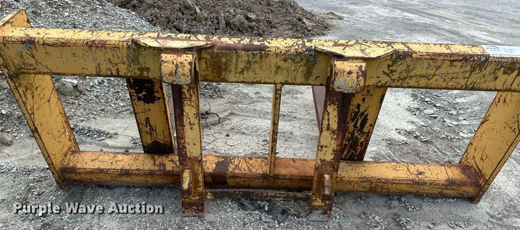 image for item DS6413 Balderson  60"L forks