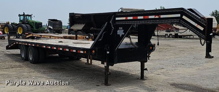 image for item DS6414 2007 PJ  equipment trailer