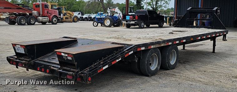 image for item DS6414 2007 PJ  equipment trailer