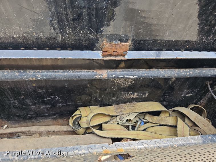 image for item DS6414 2007 PJ  equipment trailer