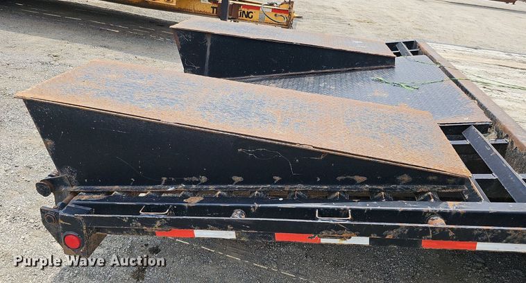 image for item DS6414 2007 PJ  equipment trailer