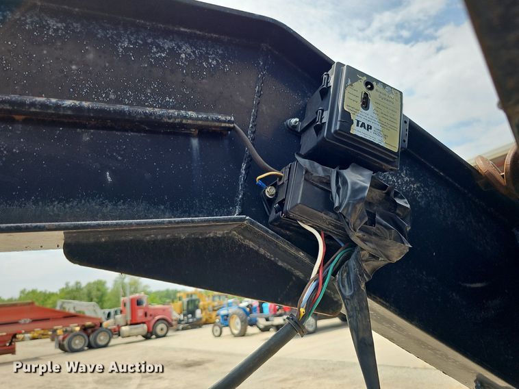 image for item DS6414 2007 PJ  equipment trailer