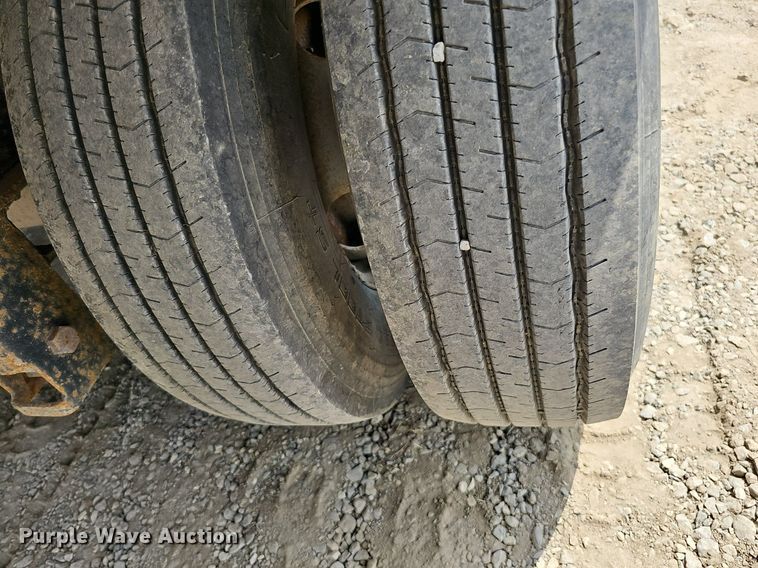 image for item DS6414 2007 PJ  equipment trailer