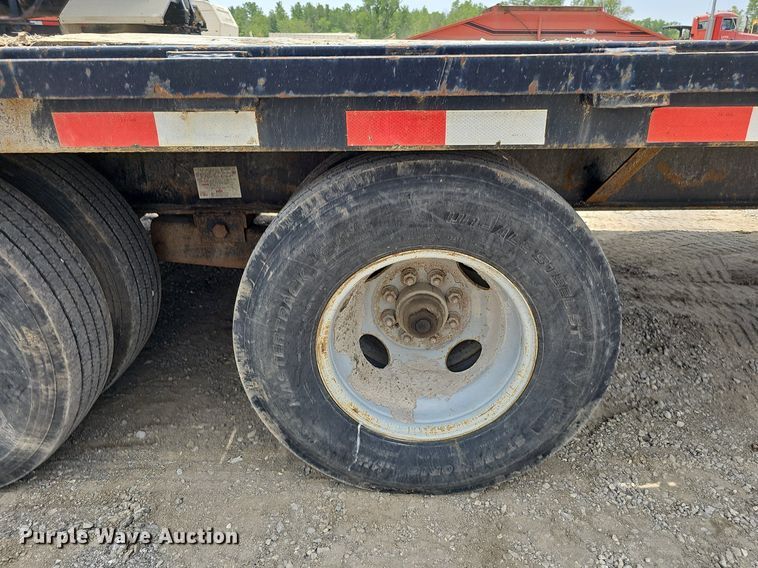image for item DS6414 2007 PJ  equipment trailer
