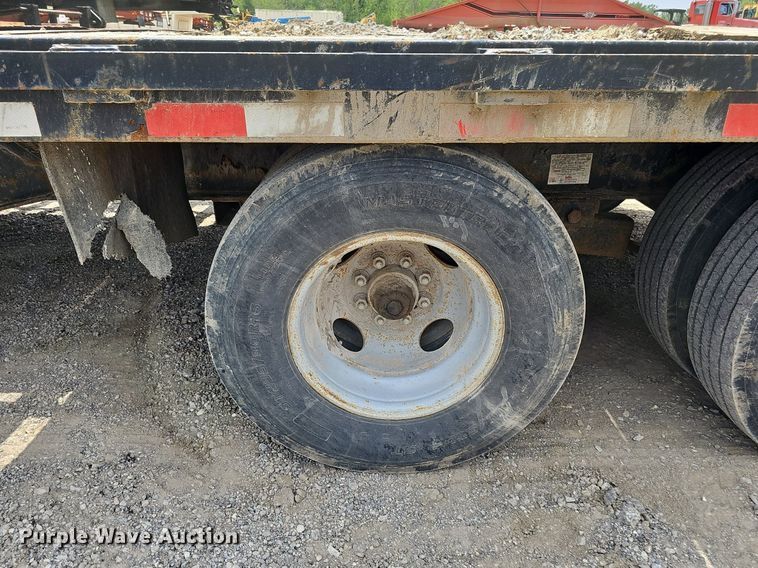 image for item DS6414 2007 PJ  equipment trailer