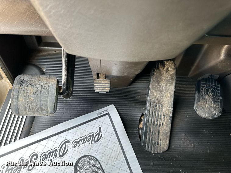 image for item DS6415 2016 Kenworth T800  dump truck