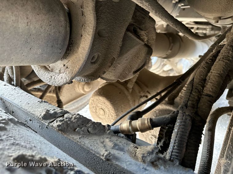 image for item DS6415 2016 Kenworth T800  dump truck