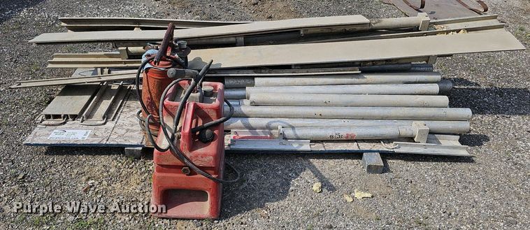 image for item DS6417 Speed Shore  trench safety equipment