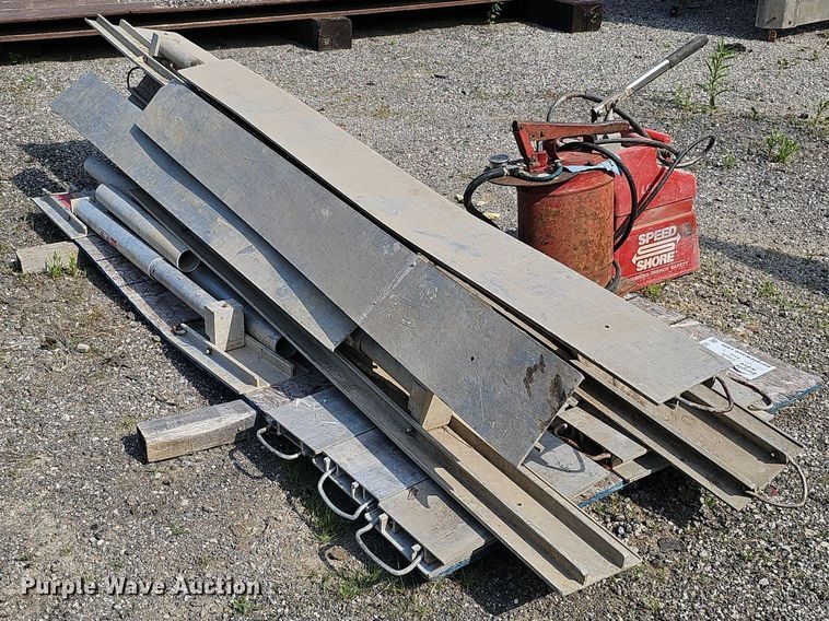 image for item DS6417 Speed Shore  trench safety equipment