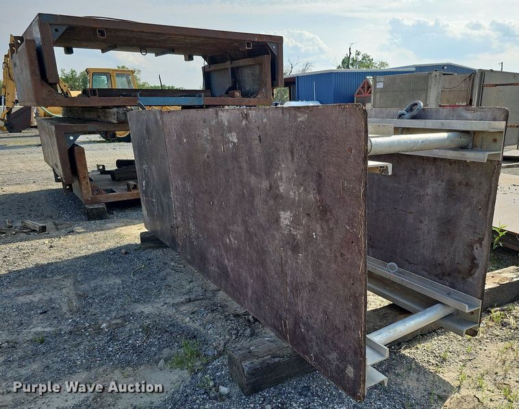 image for item DS6417 Speed Shore  trench safety equipment