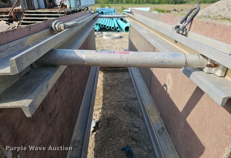 image for item DS6417 Speed Shore  trench safety equipment